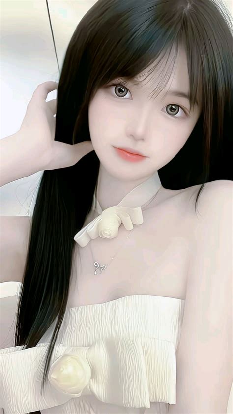 京多安社媒晒与加拉塔萨雷签约照片，税后年薪450万欧